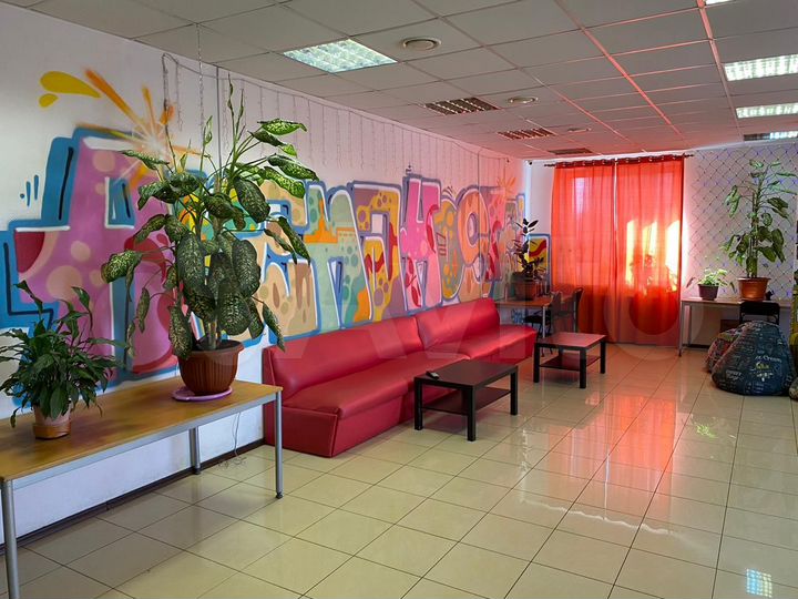 Комната 22 м² в > 9-к., 5/5 эт.