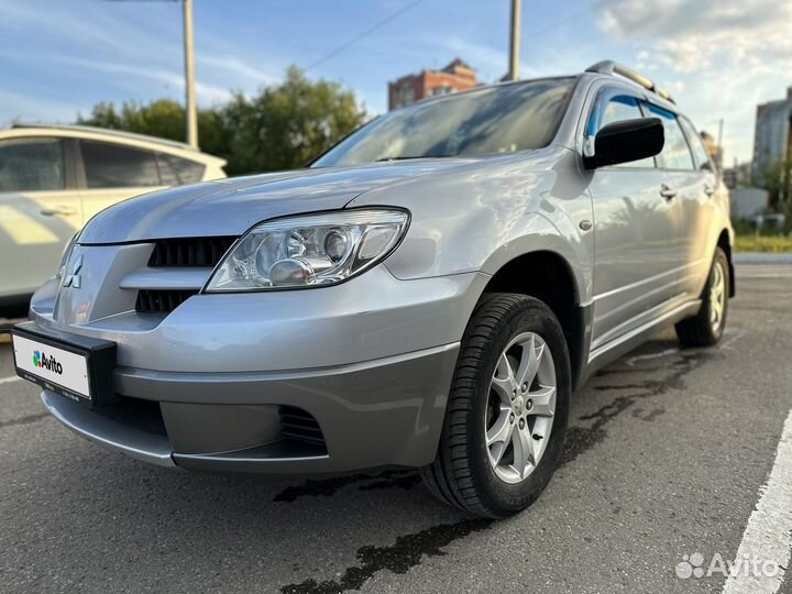Mitsubishi Outlander 2.0 МТ, 2008, 130 500 км