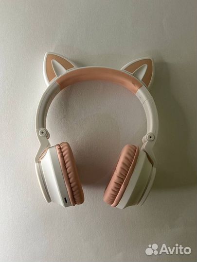 Беспроводные полноразмерные наушники Cat Ear