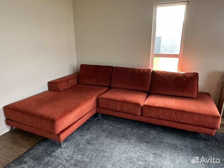 Угловой диван