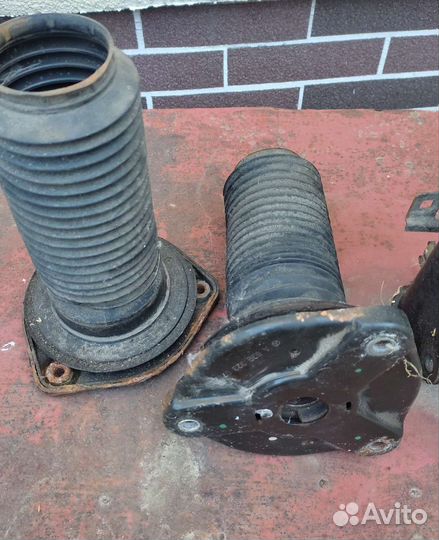 Амортизаторы Mercedes