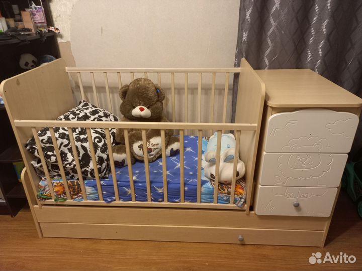 Детская кроватка трансформер с комодом