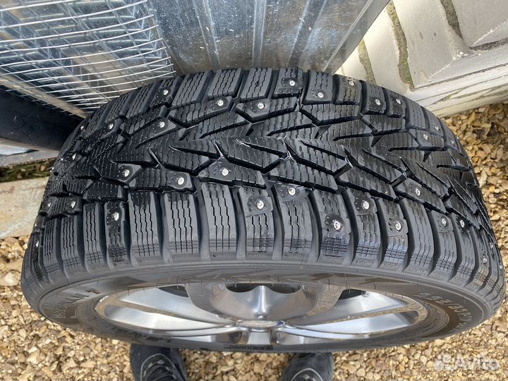Nokian Tyres Nordman 7 225/50 R17