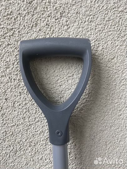 Лопата для снега небольшая