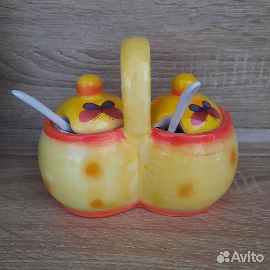 Емкость для сыпучих двойная