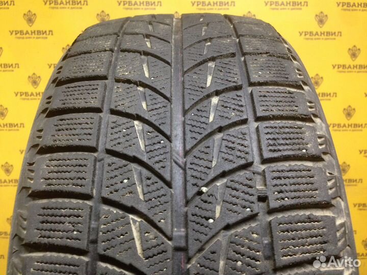 Bridgestone Blizzak WS-60 215/50 R17 95R
