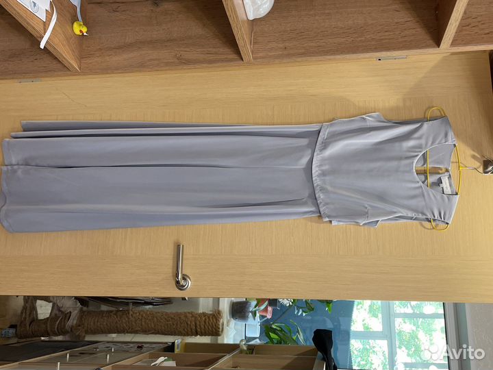 Комбинезон с открытой спиной 46 размер