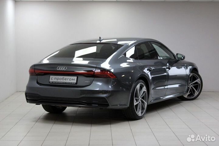 В разборе Audi A7 2019 год