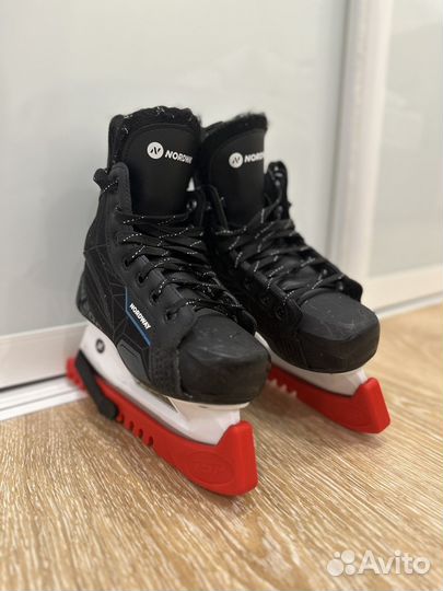 Коньки хоккейные дет