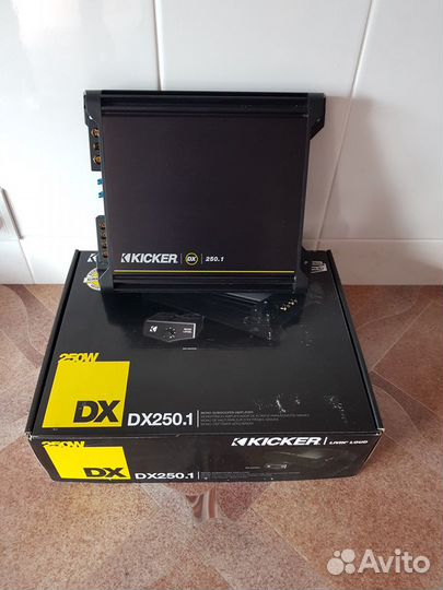 Усилитель Kicker DX250.1