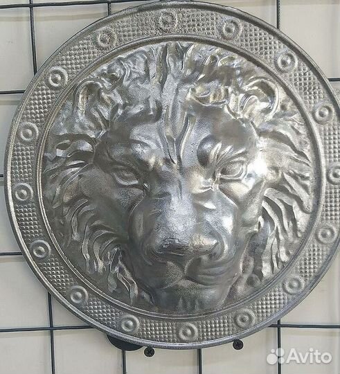 Кованый элемент на ворота 