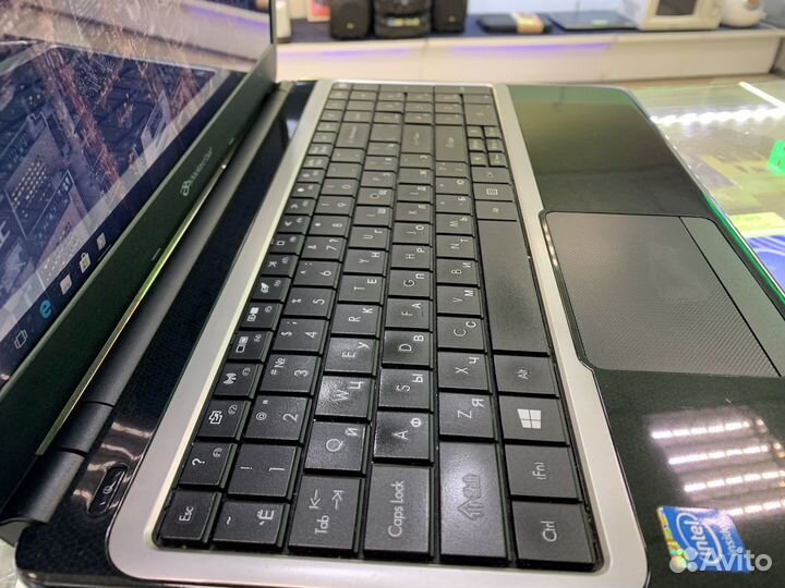 Ноутбук PackardBell V5WT2 15,6