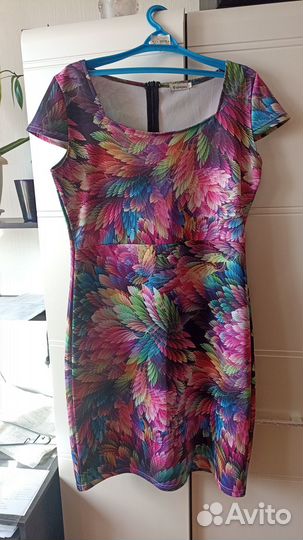 Платья нарядные 52 56