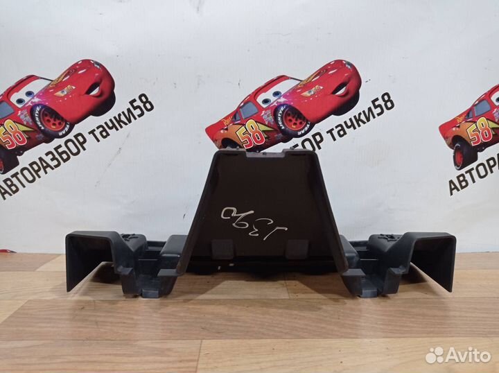 Кронштейн крепления бампера заднего Citroen C4 2