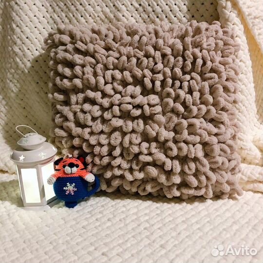 Подушка из пряжи alize puffy