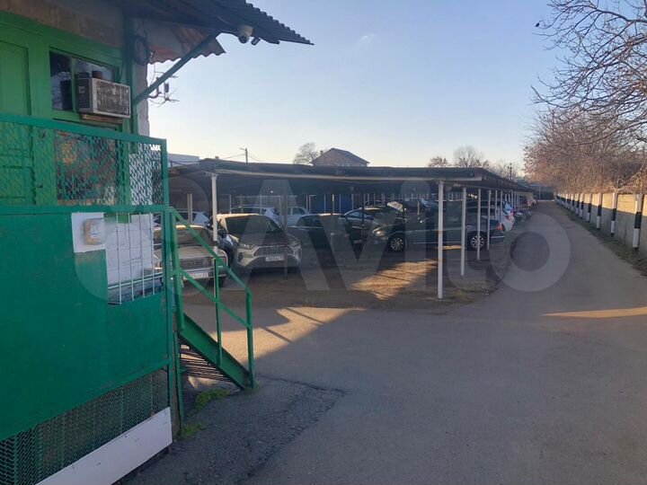 Машиноместо, 18 м²