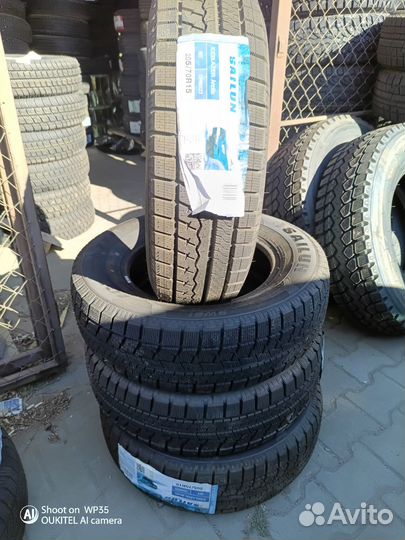 Sailun Ice Blazer Arctic 205/70 R15 96T