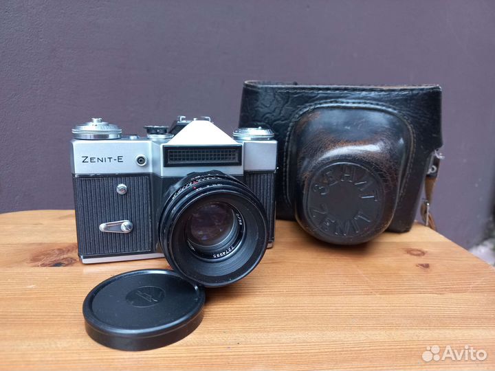 Плёночный фотоаппарат зенит Е