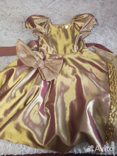 Платье праздничное для девочки 5-7 лет
