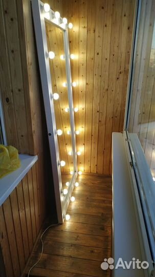 Зеркало с лампочками белое 190х94см