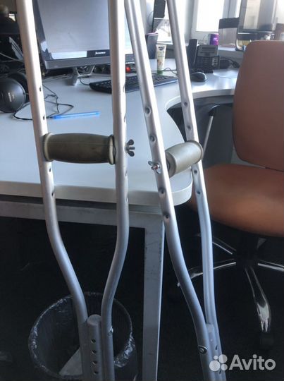 Продаю костыли б/у Bronigen производство: Германия