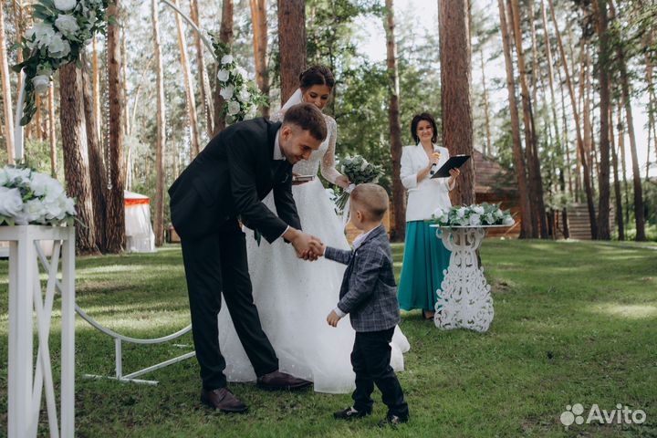 Ведущая (тамада) на свадьбу и юбилей