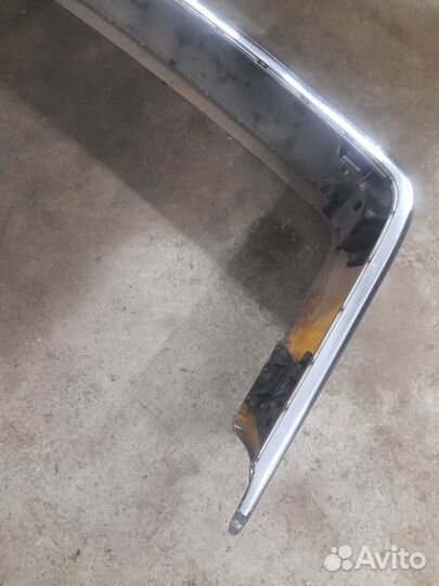 Задний бампер на CL 140