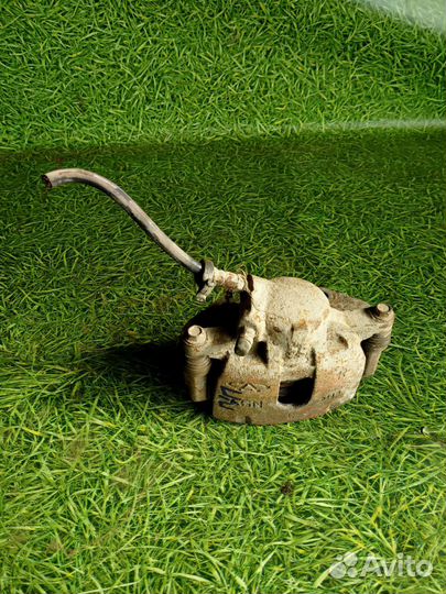 Суппорт передний правый для Чери Амулет А15 2007г