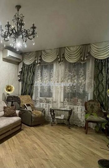 4-к. квартира, 100 м², 5/6 эт.