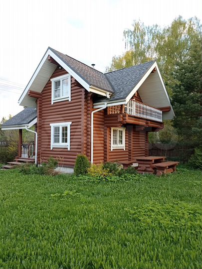 Дом 190 м² на участке 20 сот.