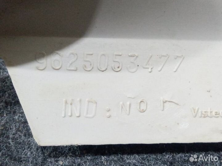 Обшивка стойки Peugeot 206 1.4 KFW 2006