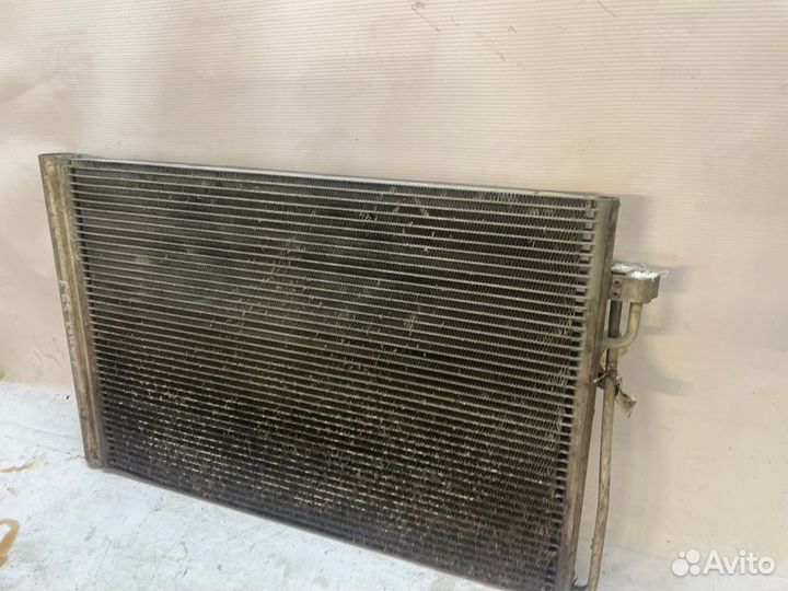 Радиатор кондиционера Bmw 7-Series E65 N62B 2005