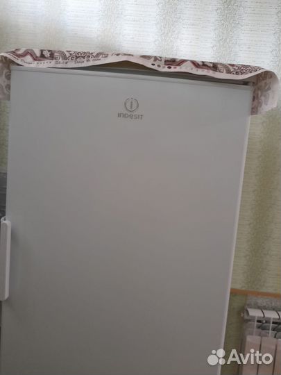 Морозильная камера indesit