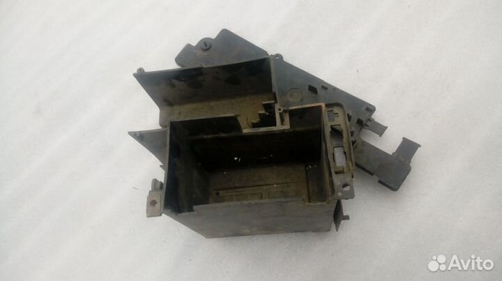 Honda VT 400 Shadow ace короб аккумулятора