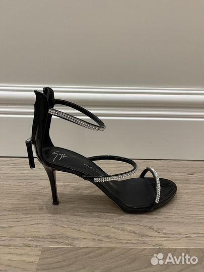 Босоножки Giuseppe Zanotti