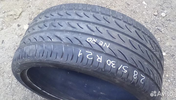 Pirelli P Zero Nero 285/30 R21