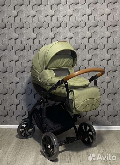 Коляска 3 в 1 Tutis Mimi Style(гелевые колёса)