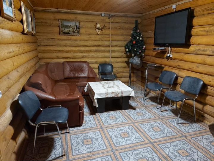 Таунхаус 100 м² на участке 7 сот.