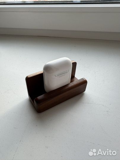 Наушники Apple AirPods 2-го поколения