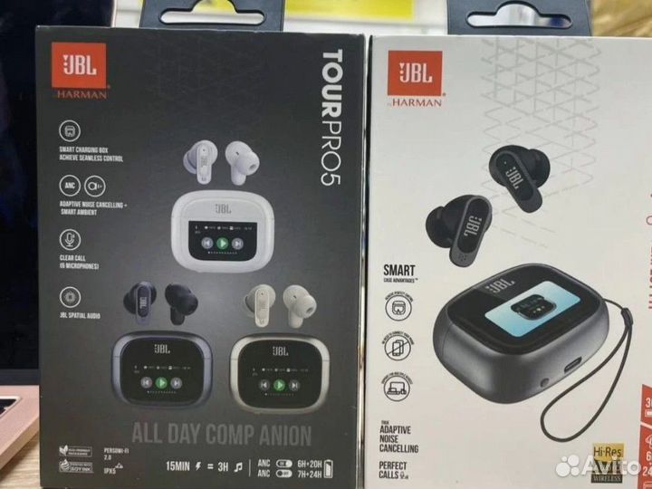 Беспроводные наушники JBL Tour Pro 5 с экраном