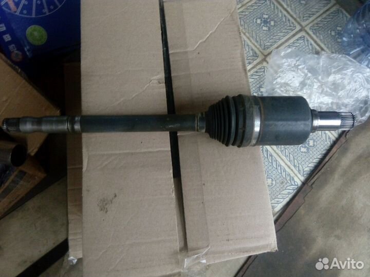 Привод Mercedes-benz B180, левый передний