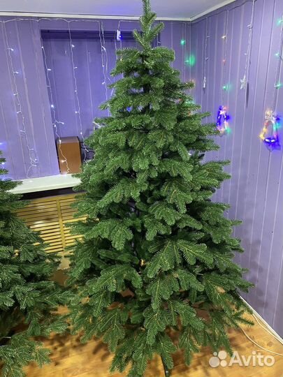 Елка искусственная