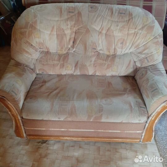 Диван чебурашка бу