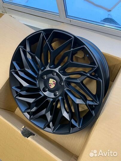 Кованые диски для на Porshce Cayenne 3 / Coupe R20