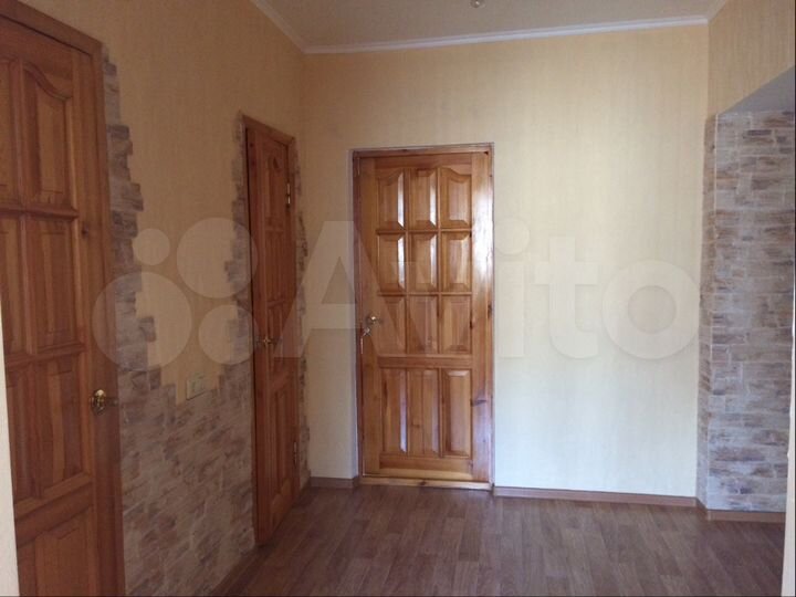 2-к. квартира, 71 м², 4/5 эт.