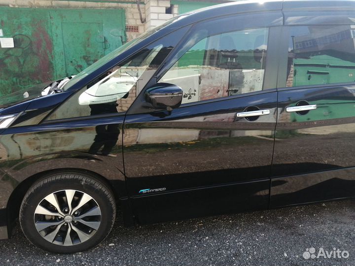 Nissan Serena 2.0 CVT, 2018, 81 000 км