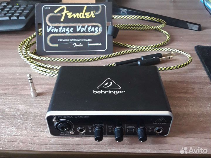 Электрогитара fender squier MM + кабель