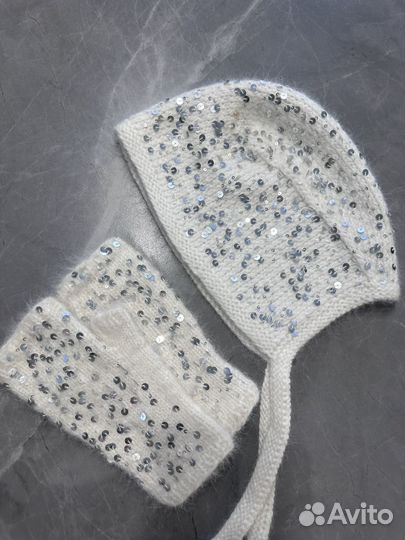 Шапка чепчик с пайетками