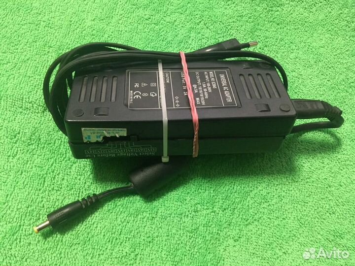 Блок питания Universal