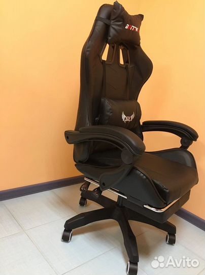 Кресло для игр. Игровое кресло с массажем